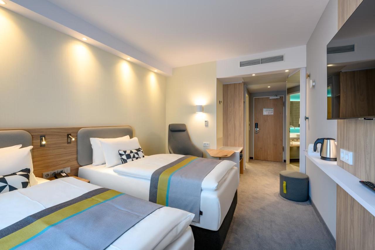 Holiday Inn Express - Fulda By Ihg Экстерьер фото