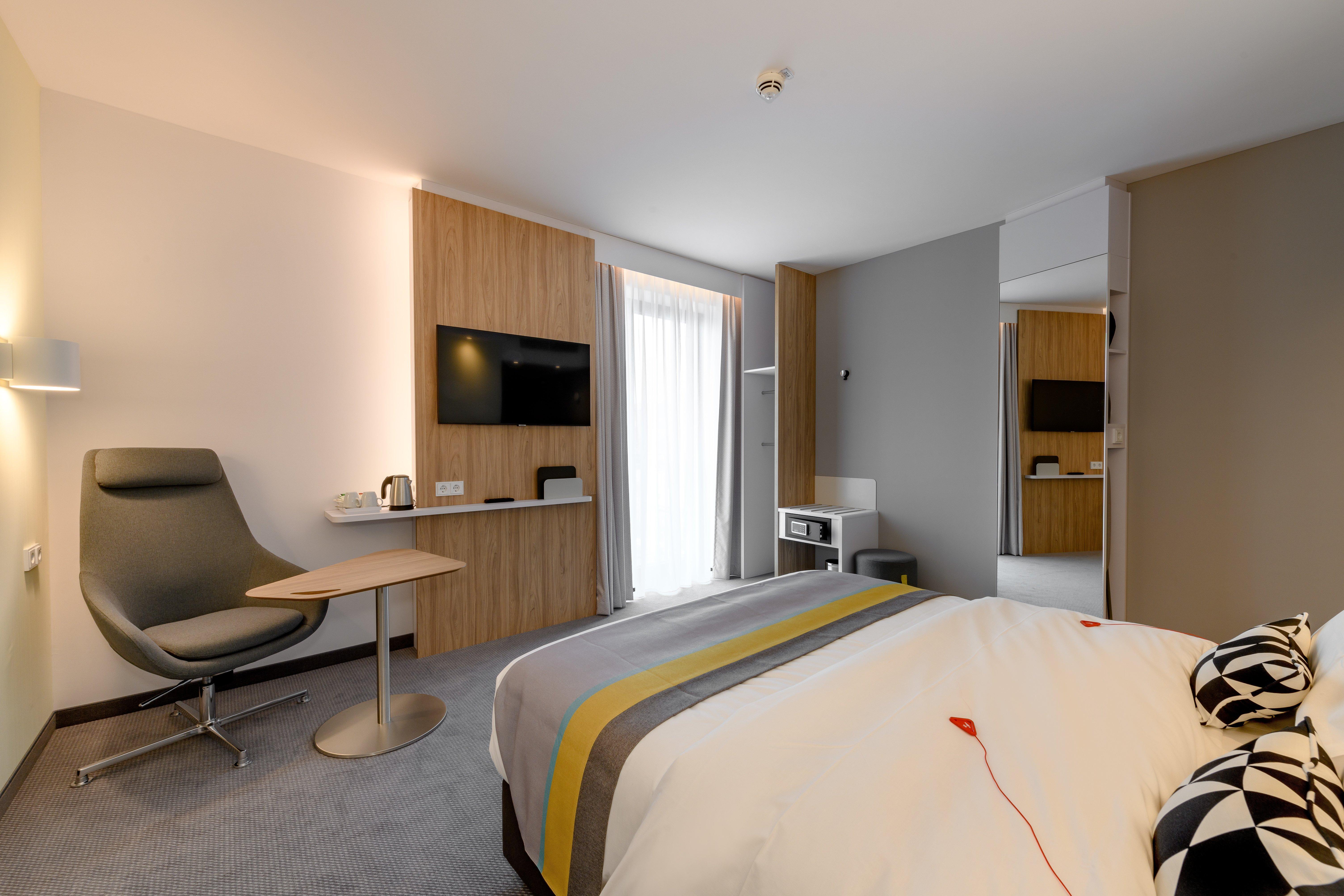 Holiday Inn Express - Fulda By Ihg Экстерьер фото