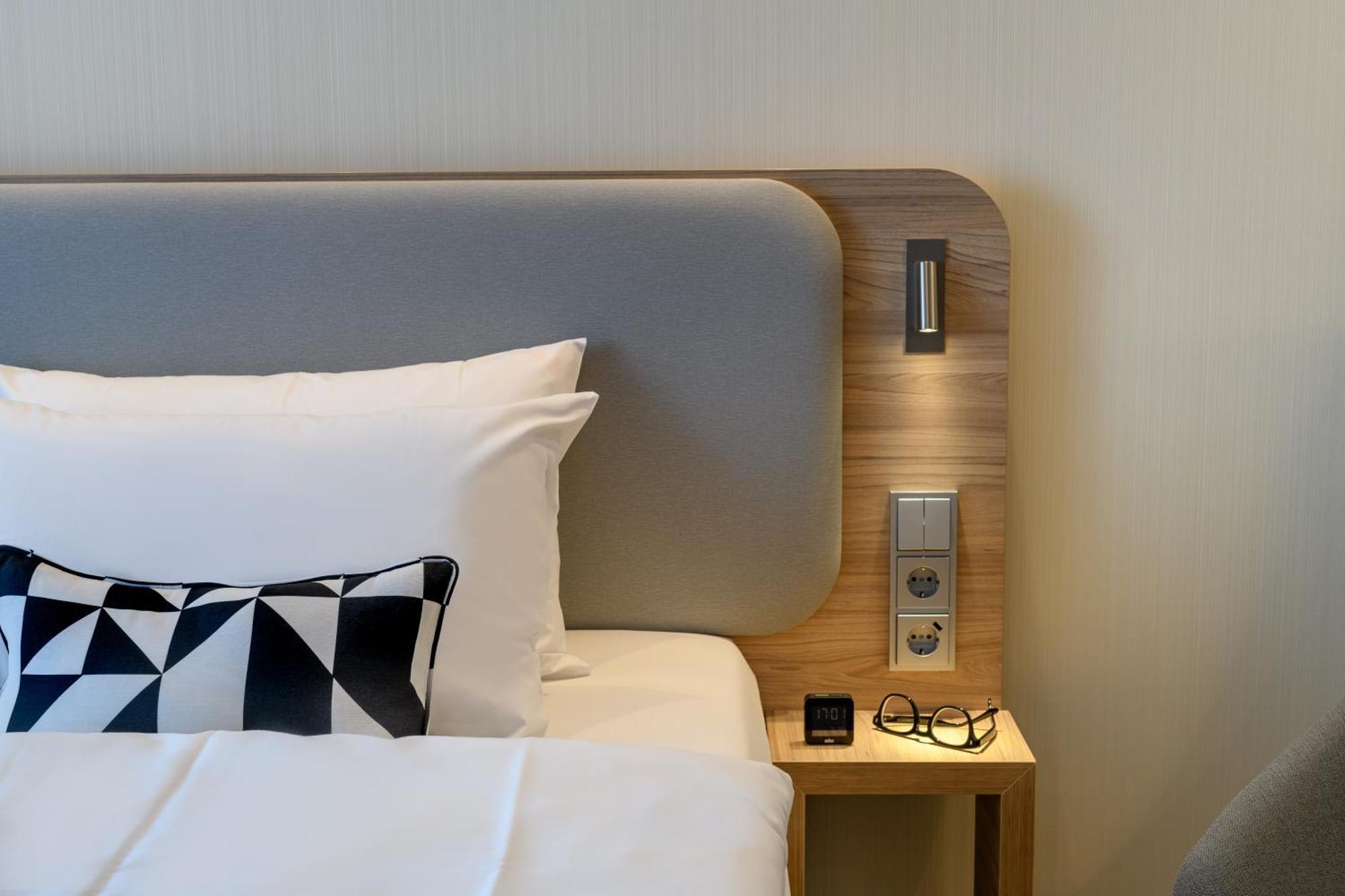 Holiday Inn Express - Fulda By Ihg Экстерьер фото